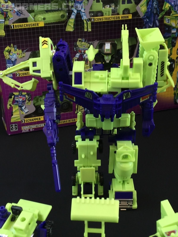 Sdcc 2018 Siege War For Cybertron Transformers Toys  (63 of 67)